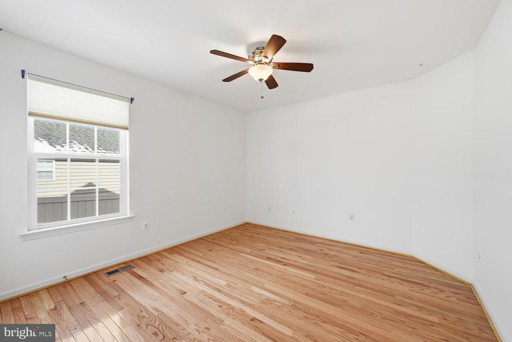 206 CAMELOT DRIVE