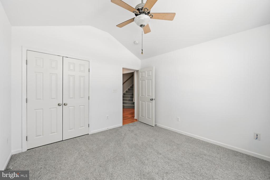 206 CAMELOT DRIVE