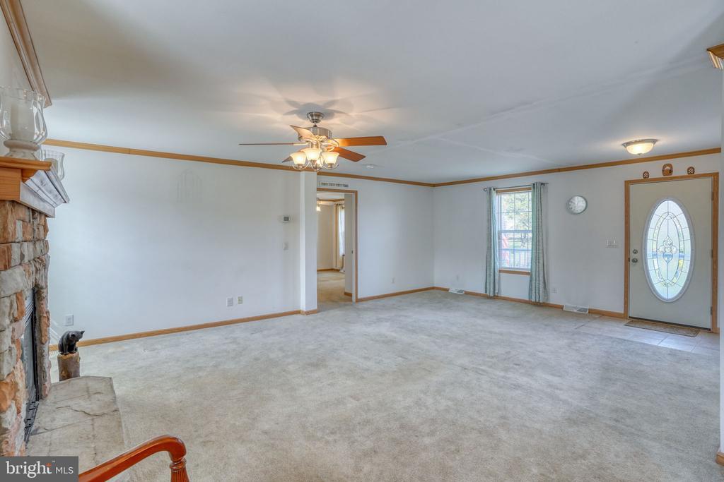 31729 W EDGE ROAD