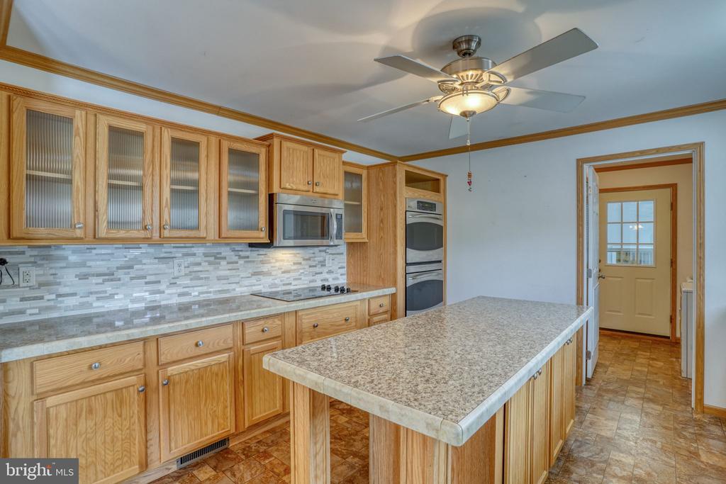 31729 W EDGE ROAD