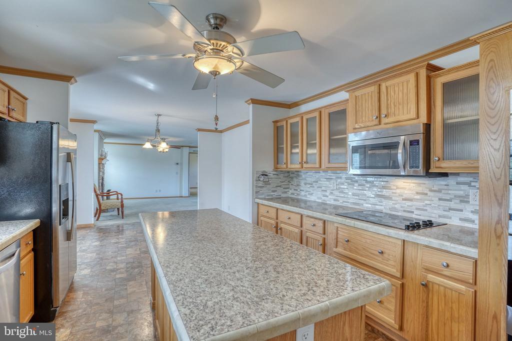 31729 W EDGE ROAD