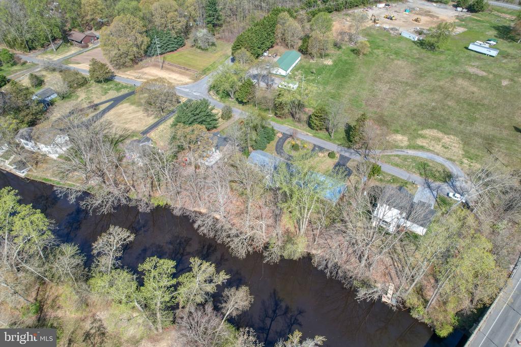 31729 W EDGE ROAD