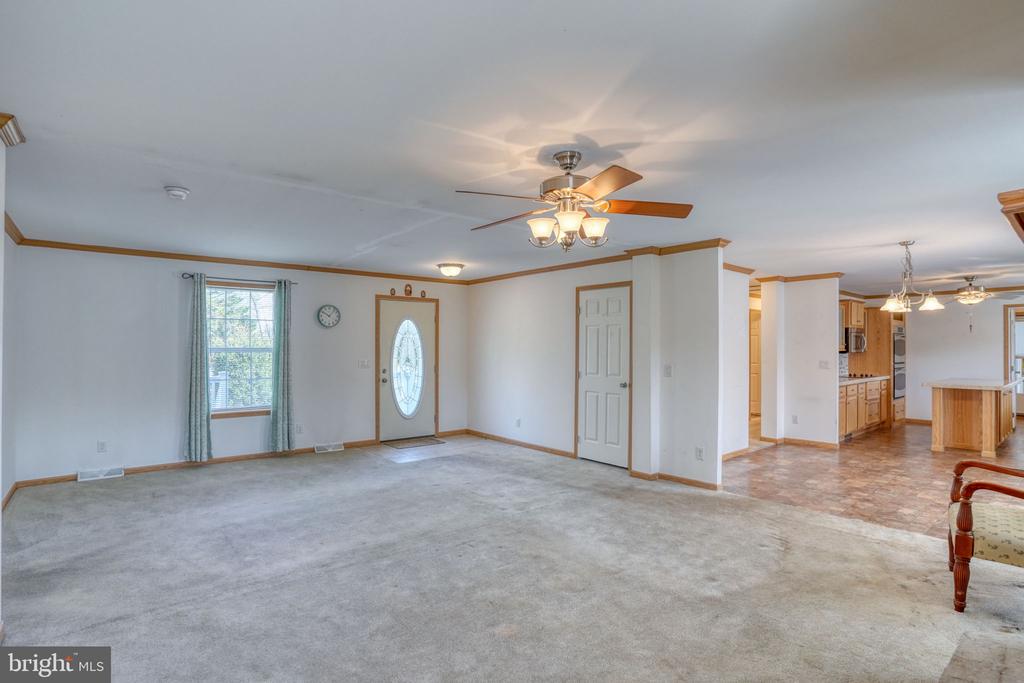 31729 W EDGE ROAD