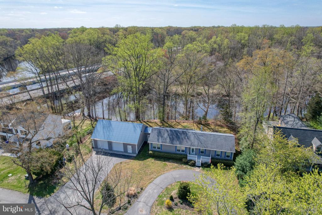 31729 W EDGE ROAD