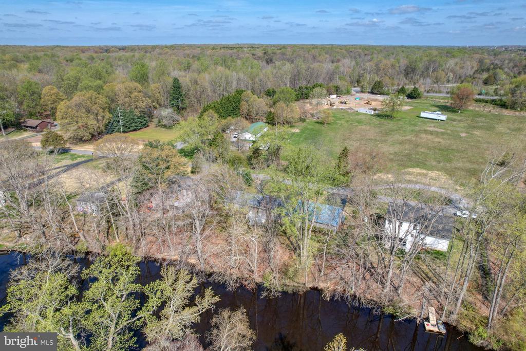 31729 W EDGE ROAD