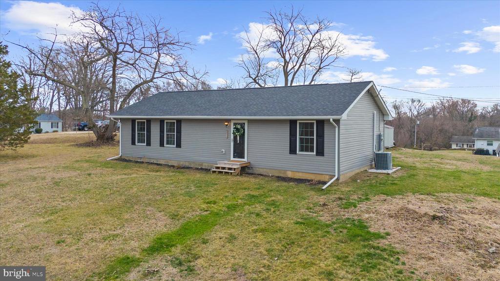 301 LINCOLN DRIVE