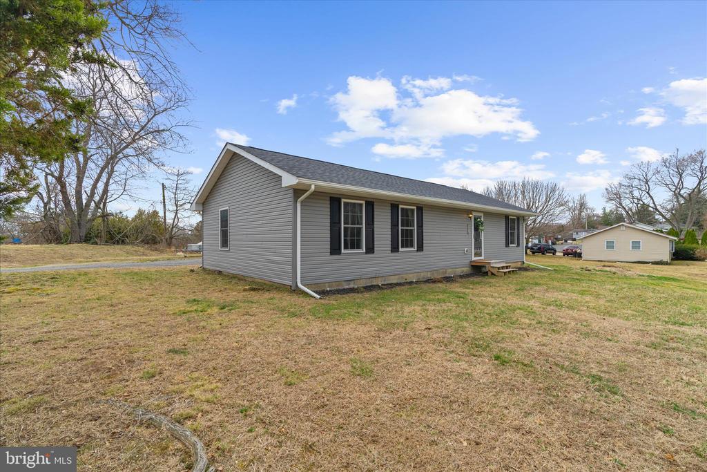 301 LINCOLN DRIVE