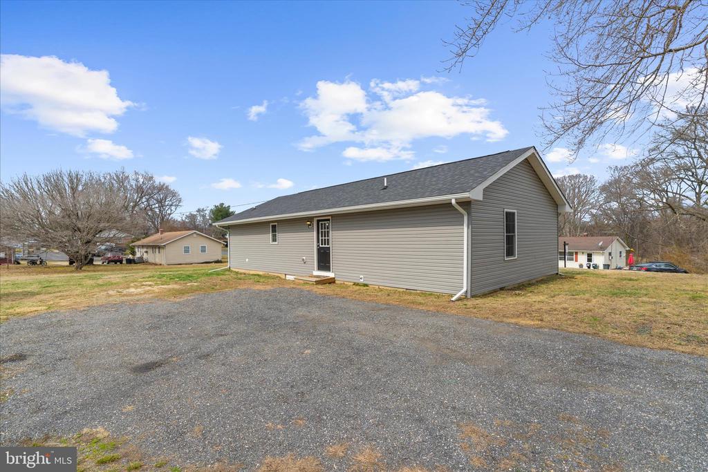 301 LINCOLN DRIVE