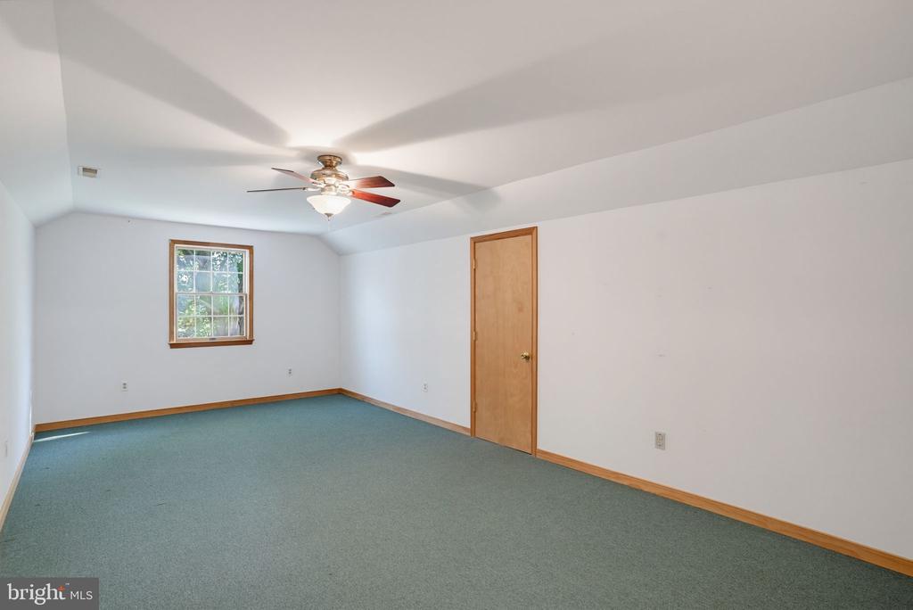 7903 RADCLIFFE ROAD