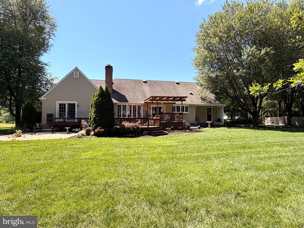 7903 RADCLIFFE ROAD