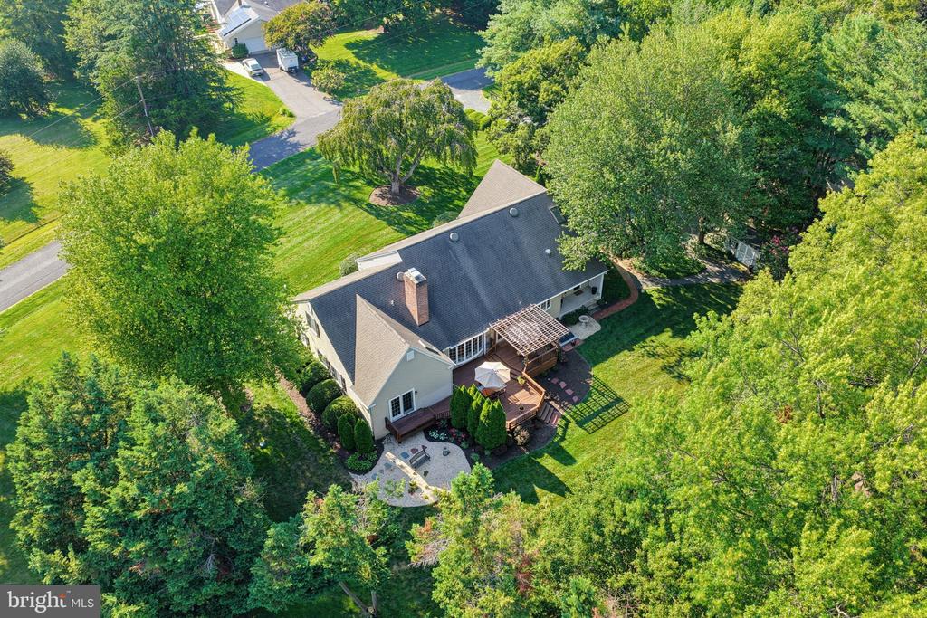 7903 RADCLIFFE ROAD