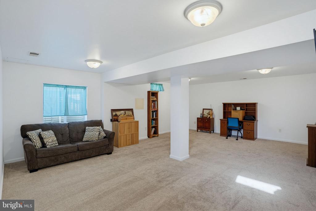 123 TRAFFORD DRIVE