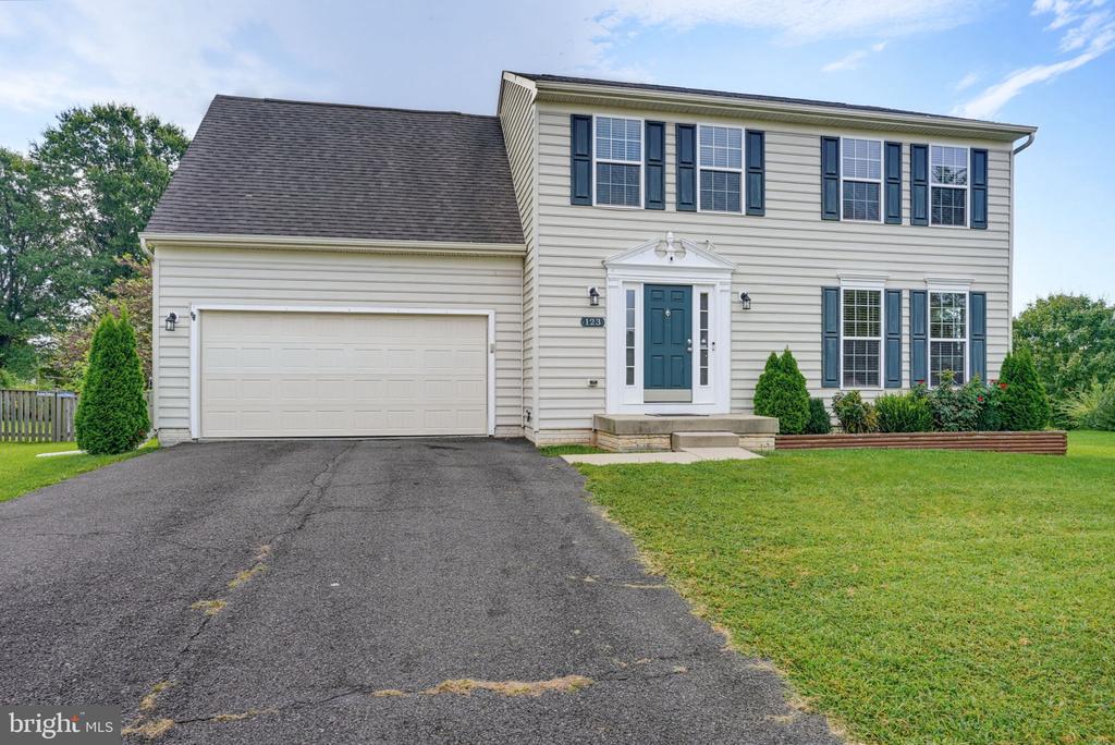 123 TRAFFORD DRIVE