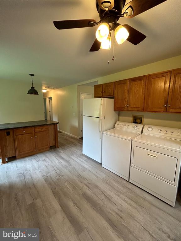 22427 CROSS ROAD