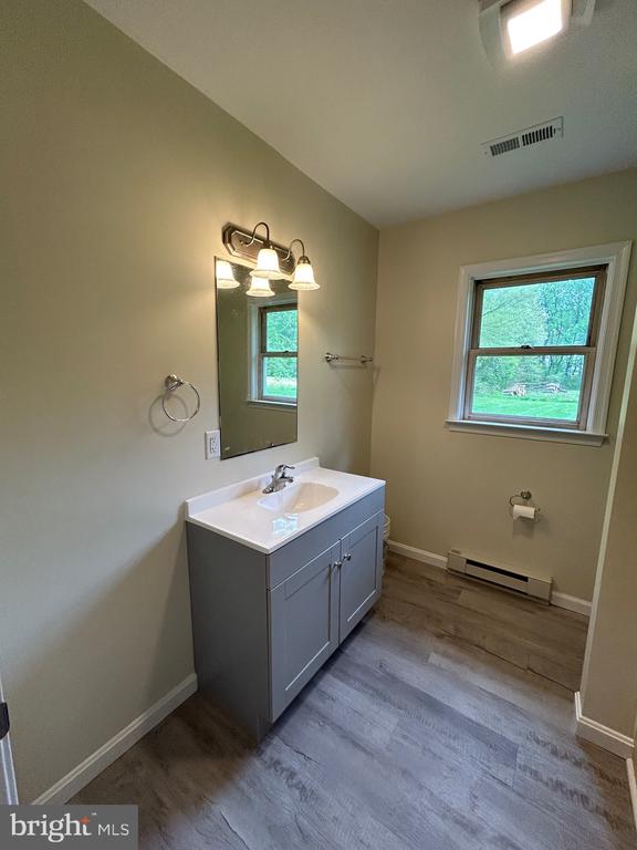 22427 CROSS ROAD