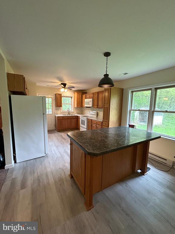 22427 CROSS ROAD
