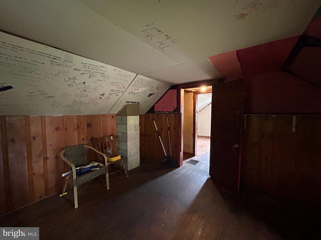 223 MOUNT VERNON AVENUE