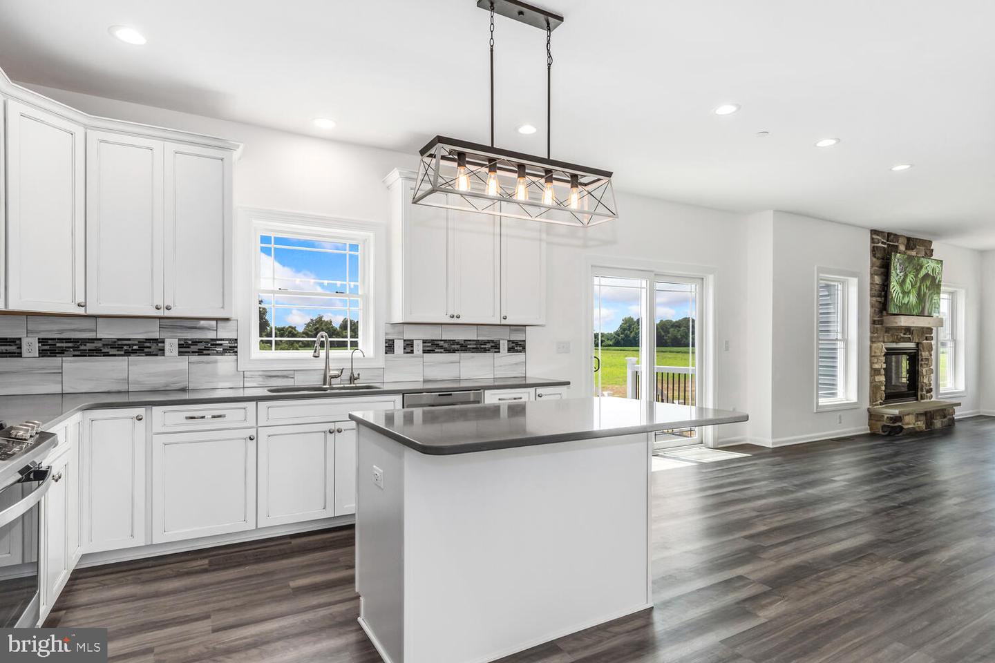 105 Woodfield ( Lot 2) Ct