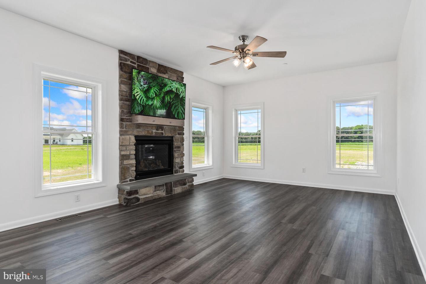 105 Woodfield ( Lot 2) Ct