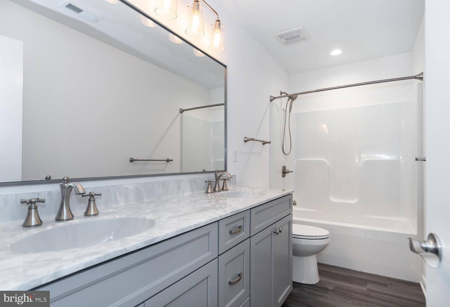105 Woodfield ( Lot 2) Ct