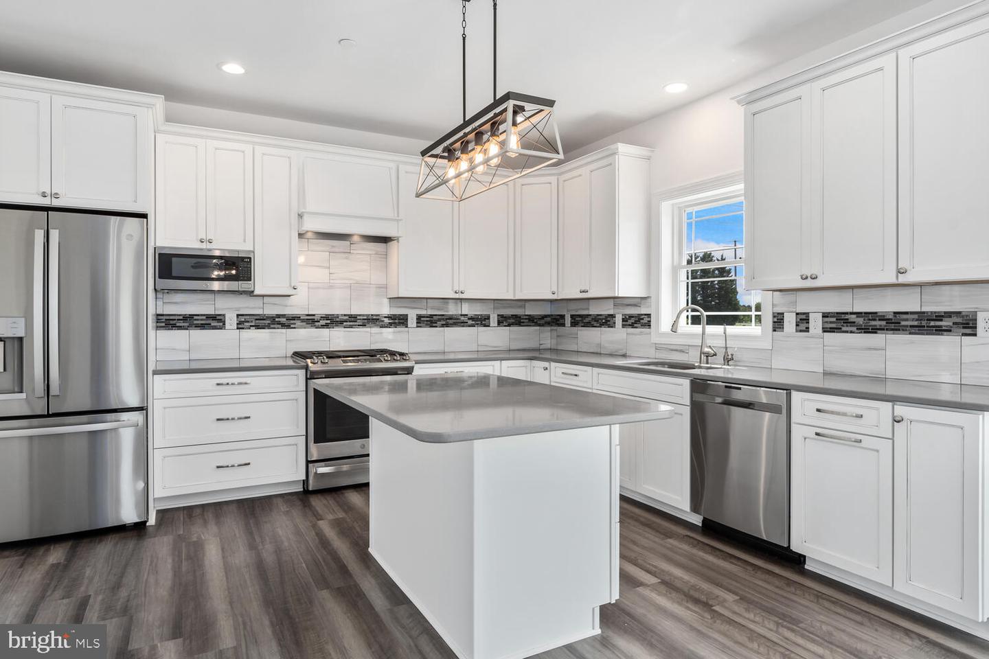 105 Woodfield ( Lot 2) Ct