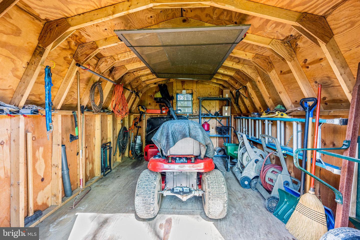 200 Queens Colony High Rd