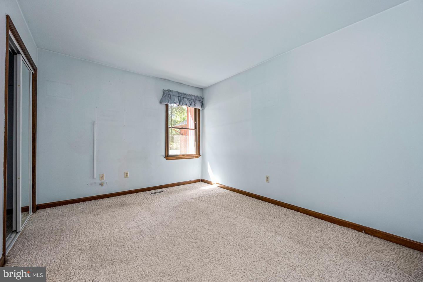 200 Queens Colony High Rd