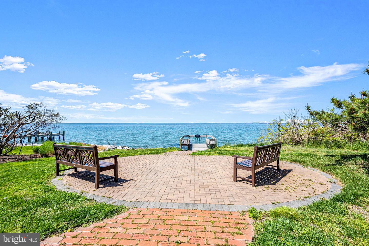 200 Queens Colony High Rd