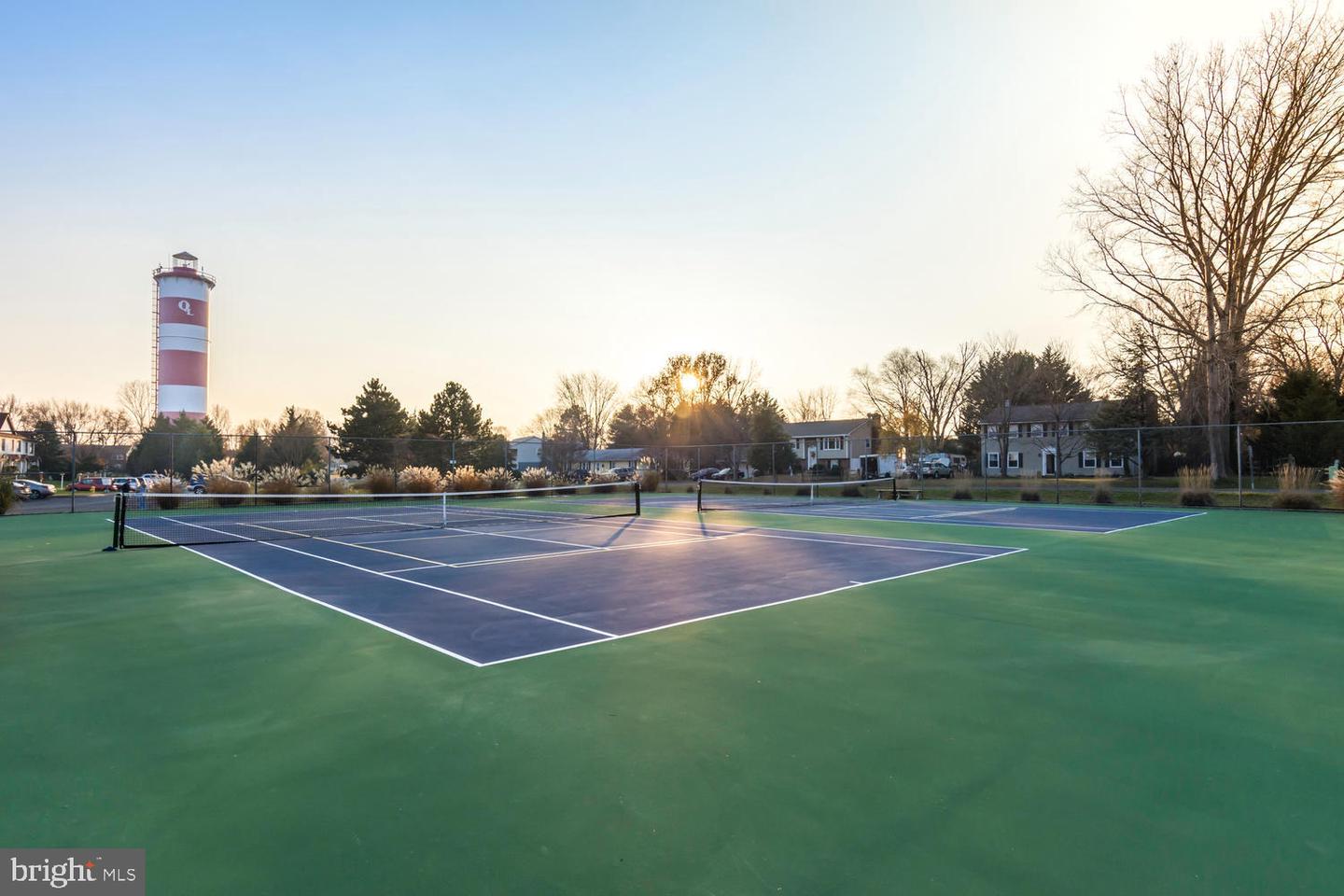 6-B Queen Victoria Way