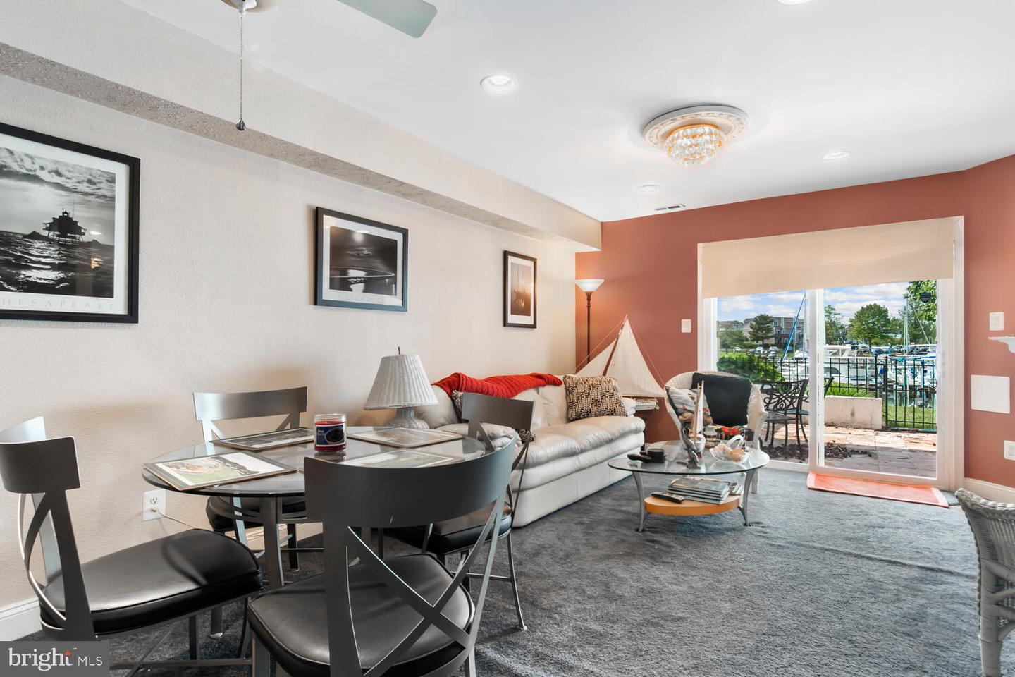 6-B Queen Victoria Way