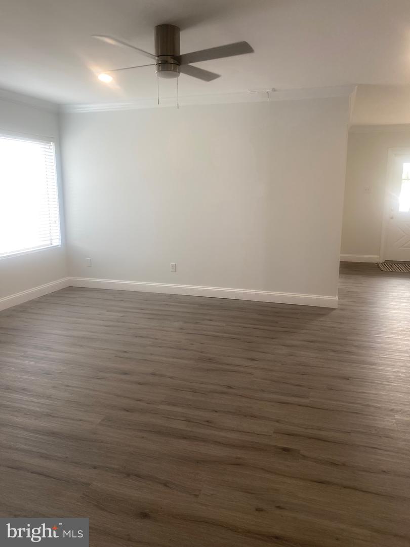 321 Piney Narrows Rd #1