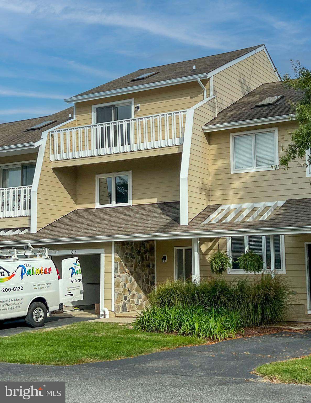 105 Bayview