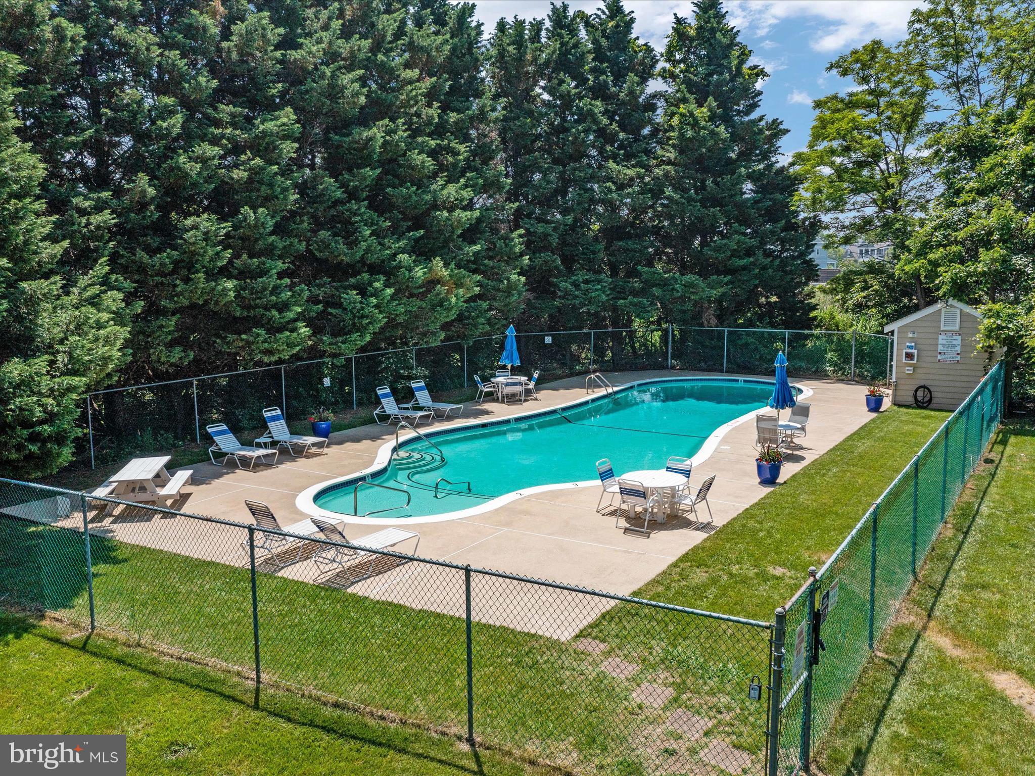 105 Bayview