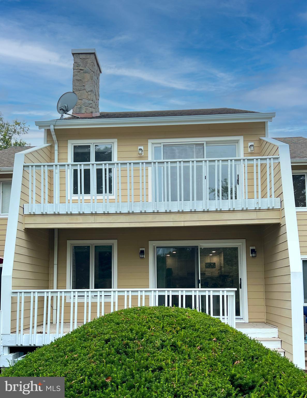 105 Bayview