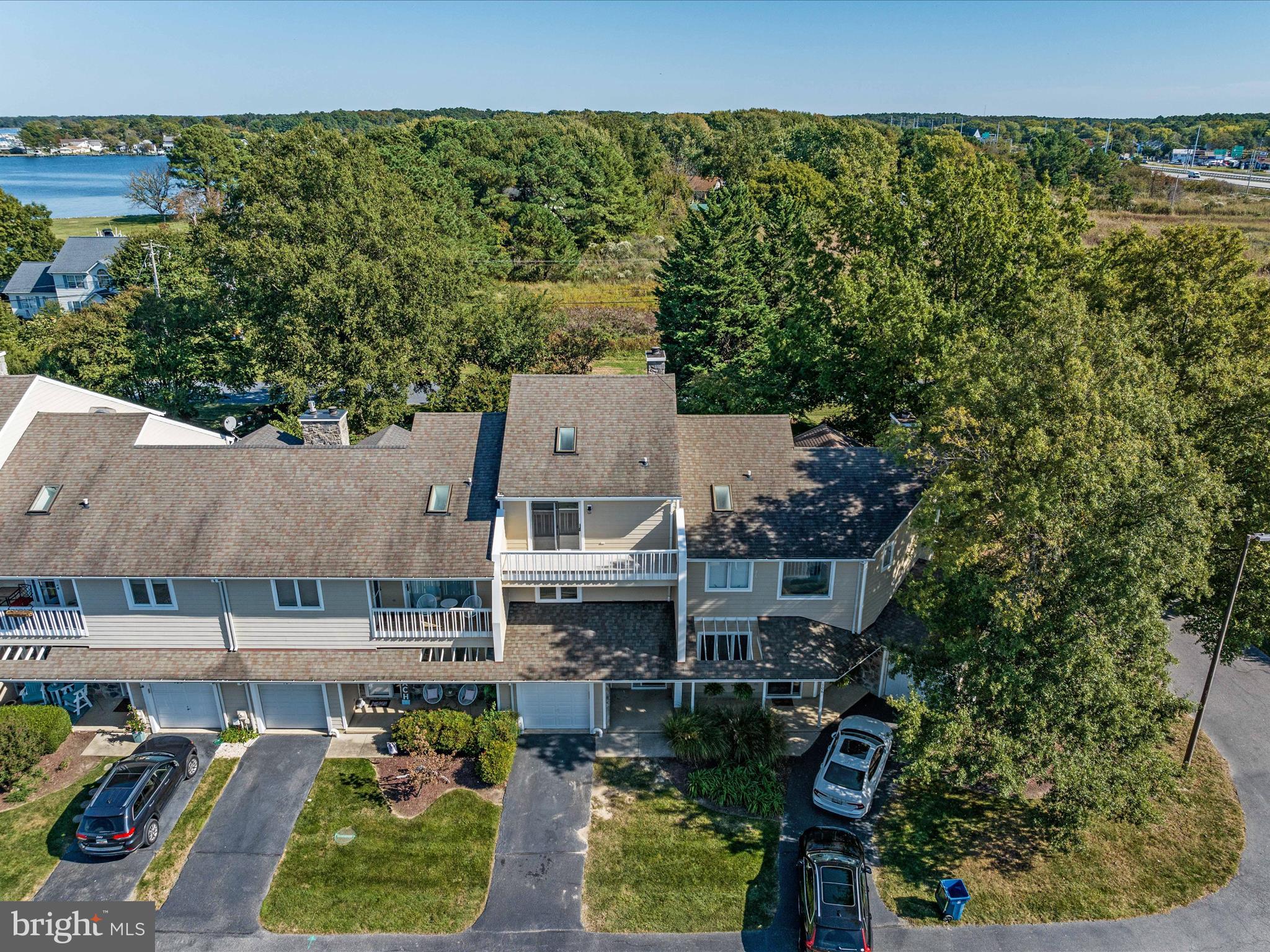 105 Bayview