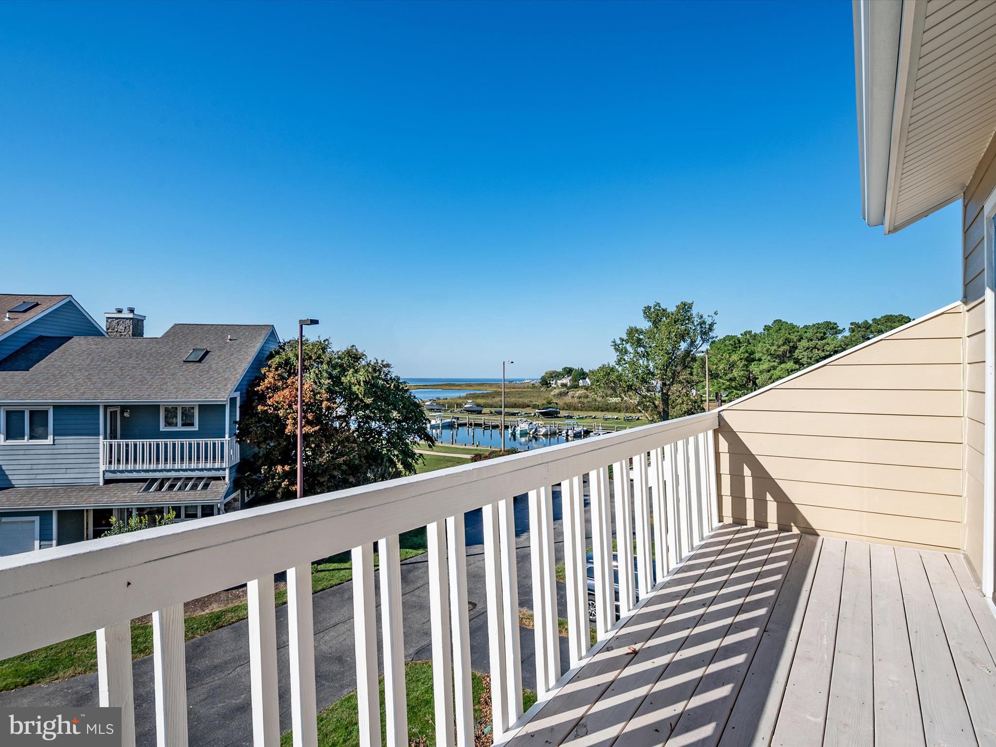 105 Bayview
