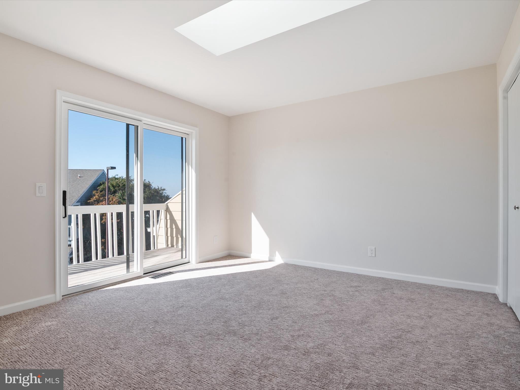 105 Bayview