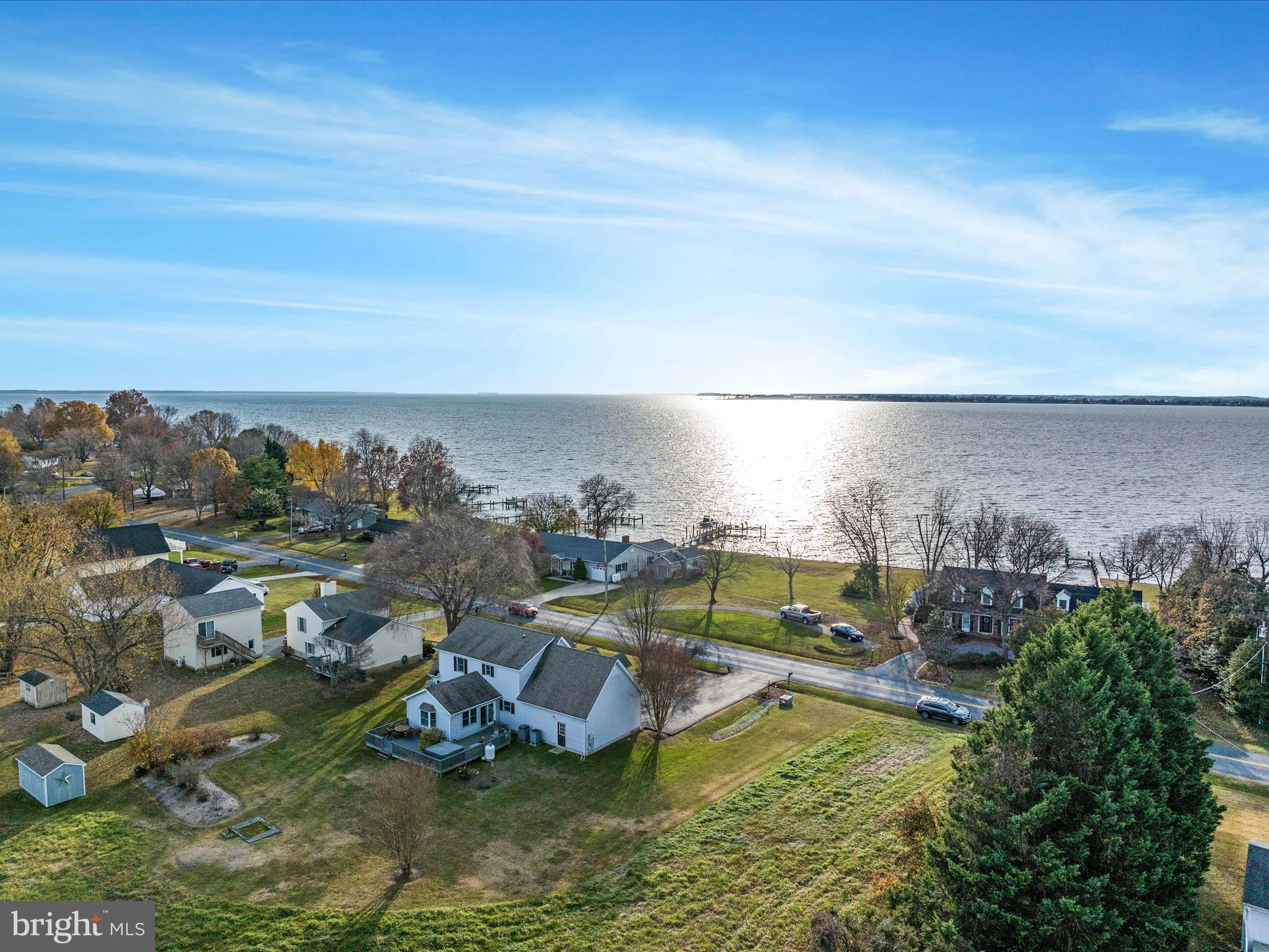 1409 Queen Anne Dr