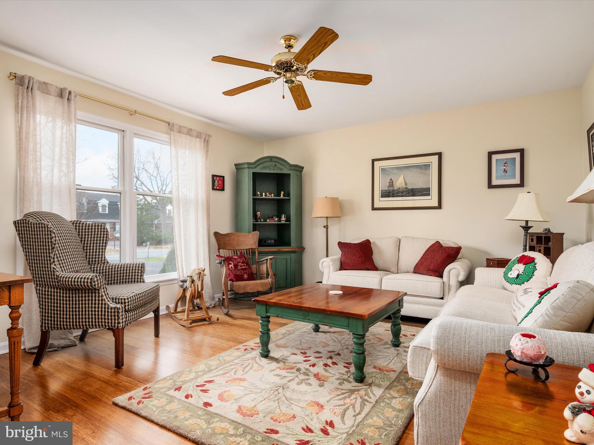 1409 Queen Anne Dr