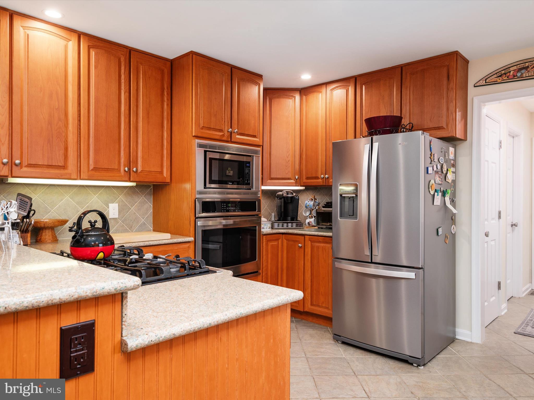 1409 Queen Anne Dr