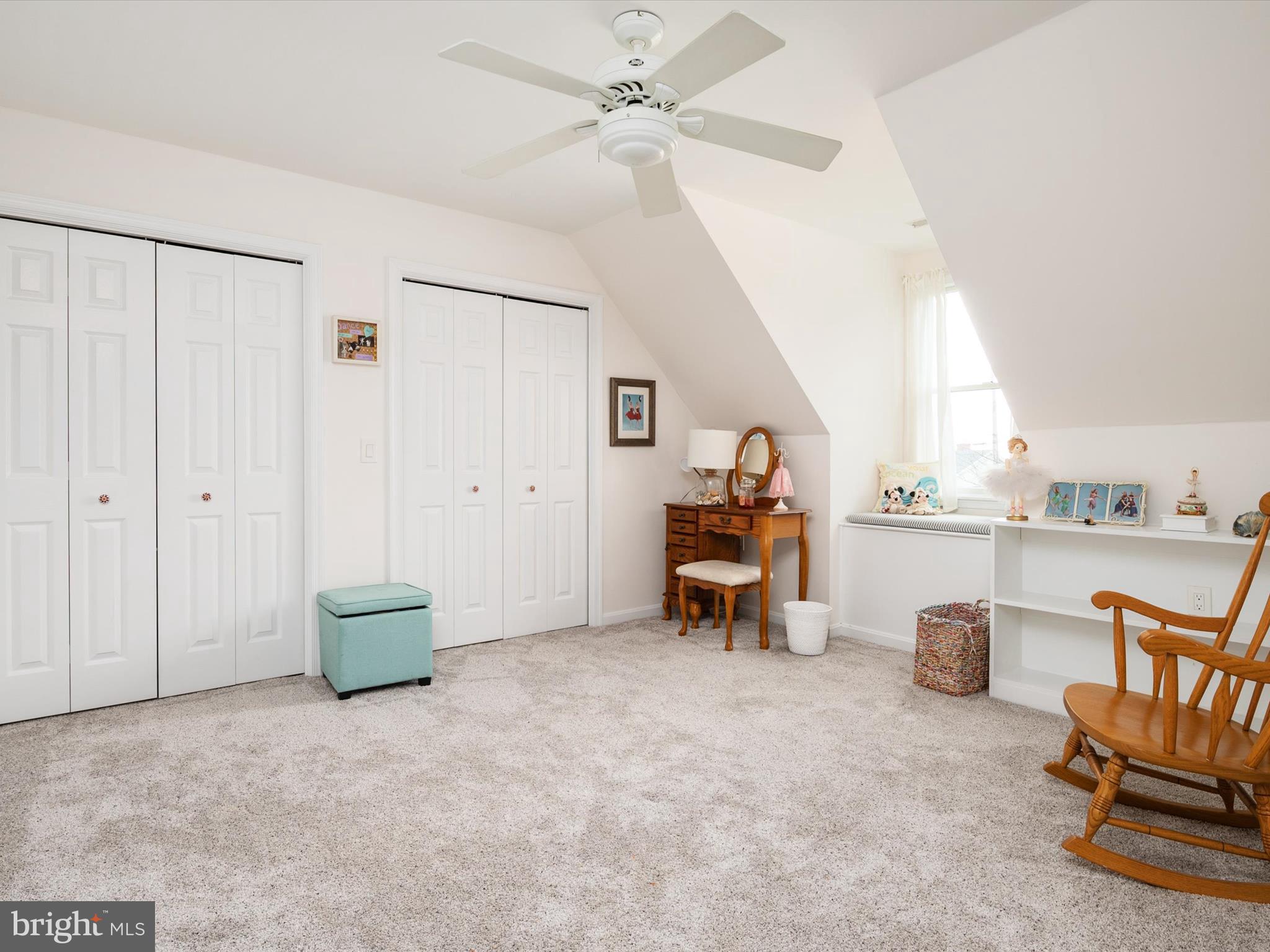 1409 Queen Anne Dr
