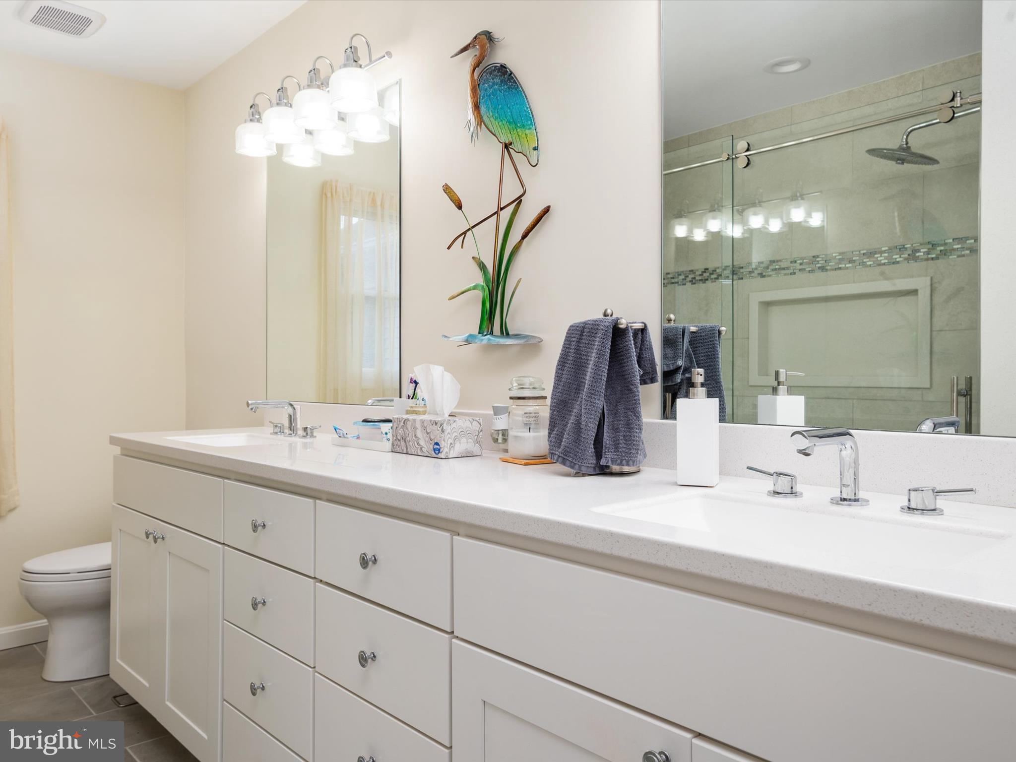 1409 Queen Anne Dr