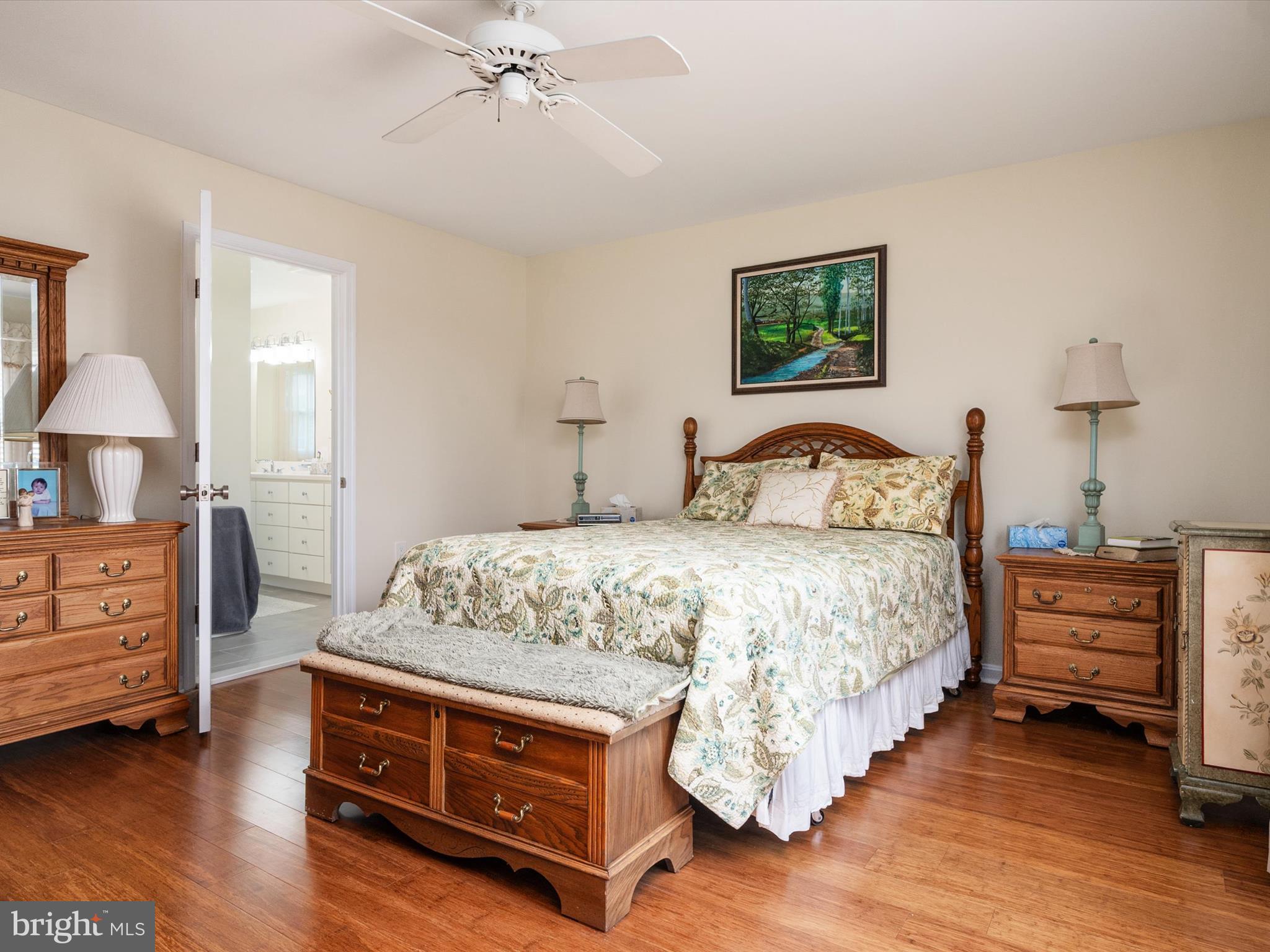1409 Queen Anne Dr