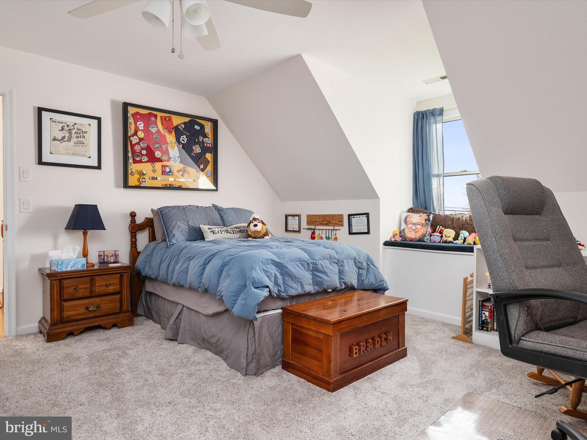 1409 Queen Anne Dr