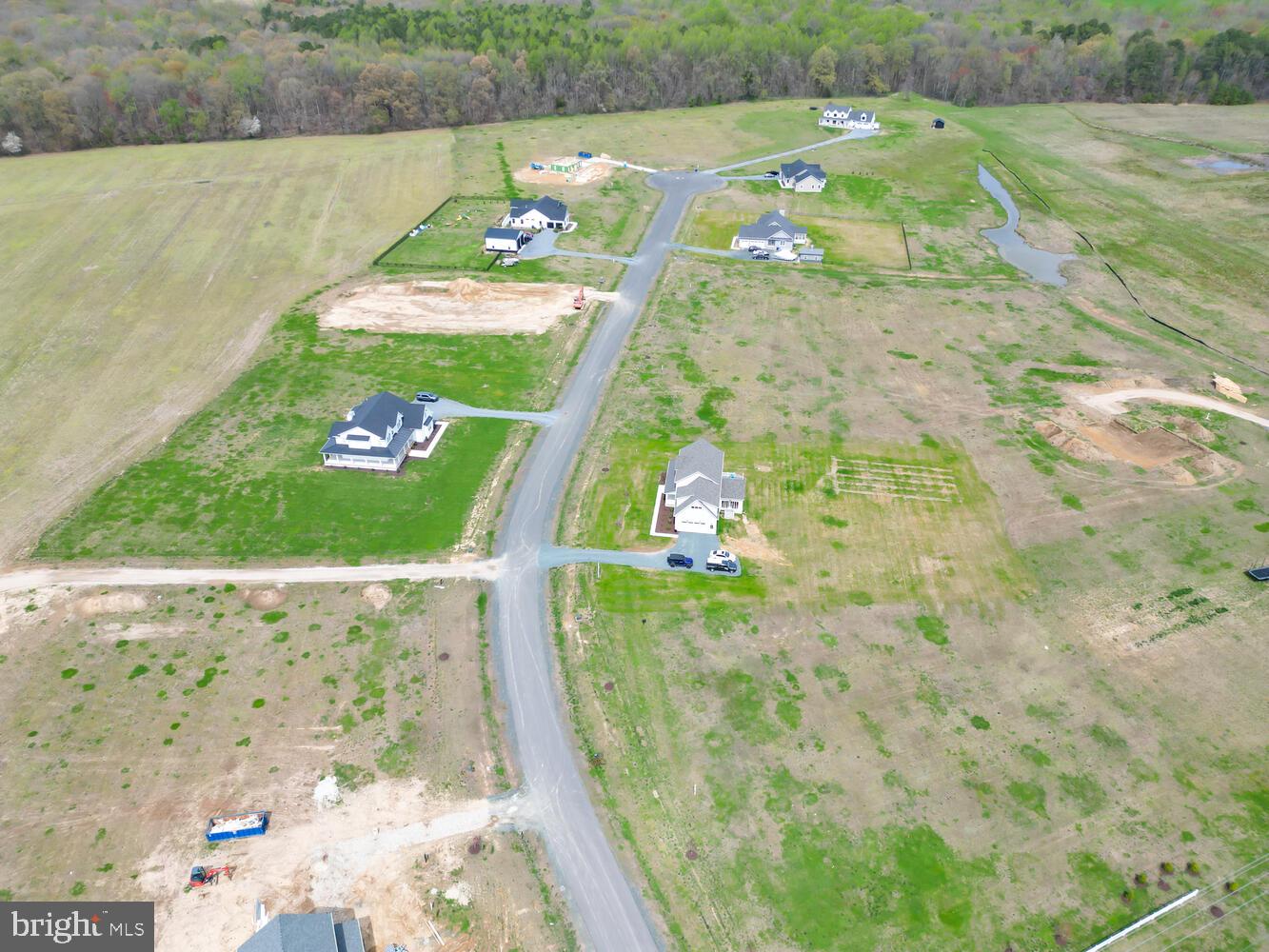 126 Woodfield Ct