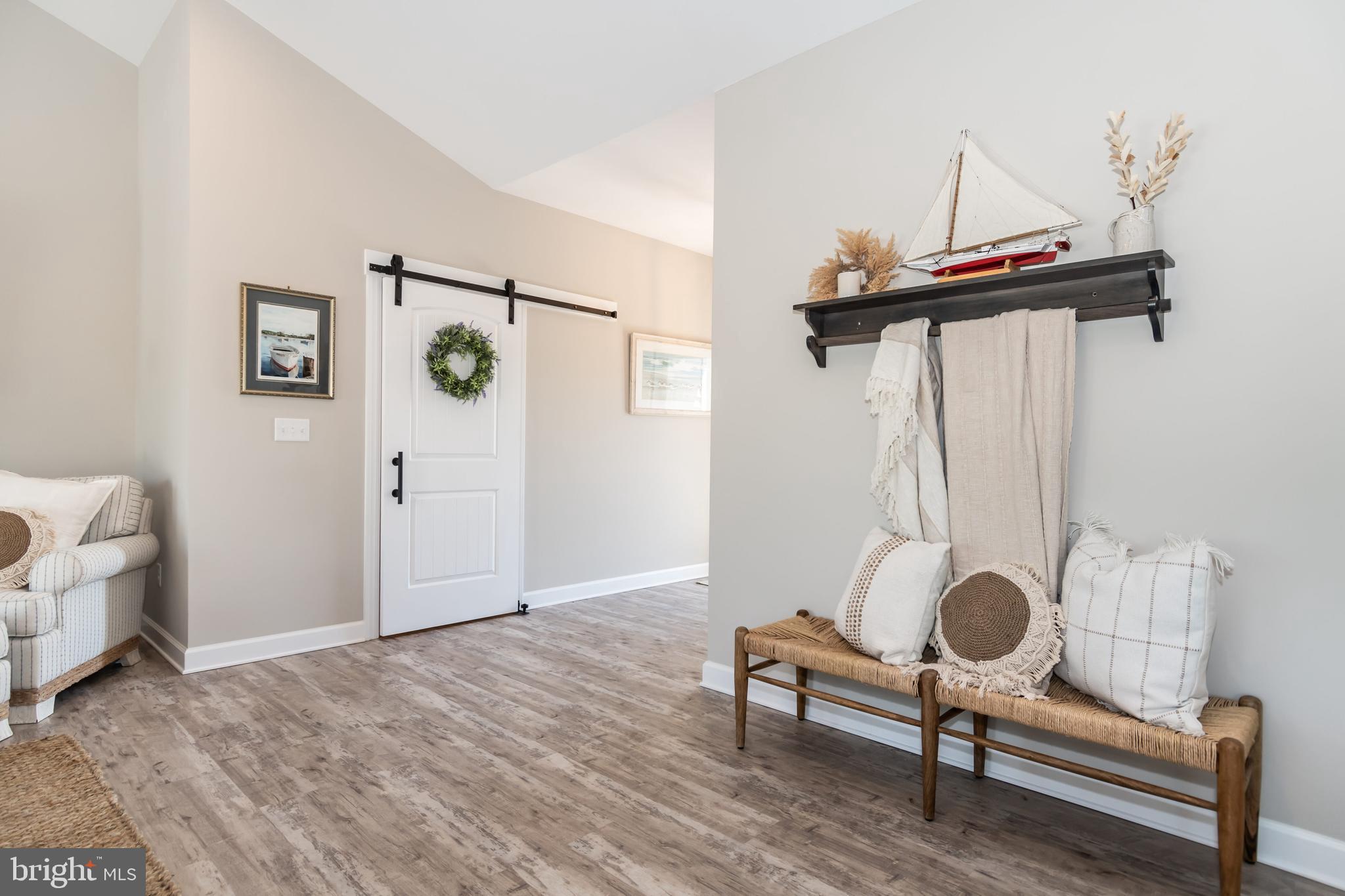 126 Woodfield Ct