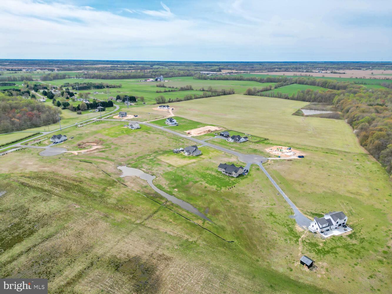 126 Woodfield Ct