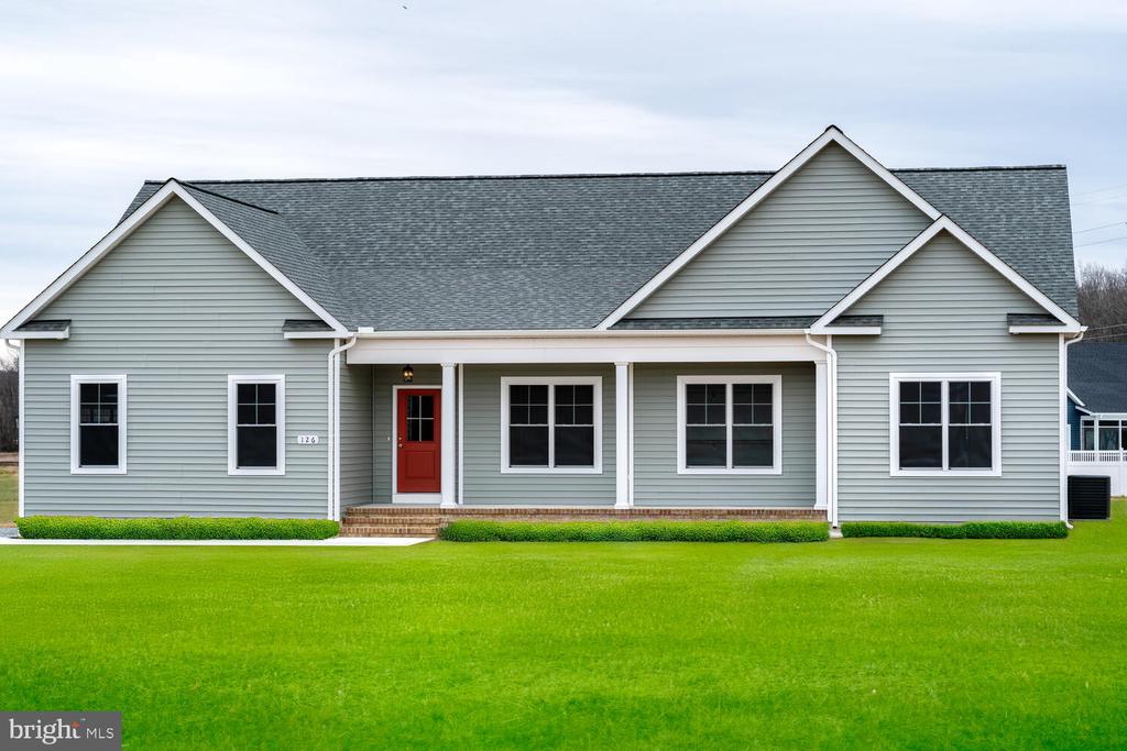 126 Woodfield Ct
