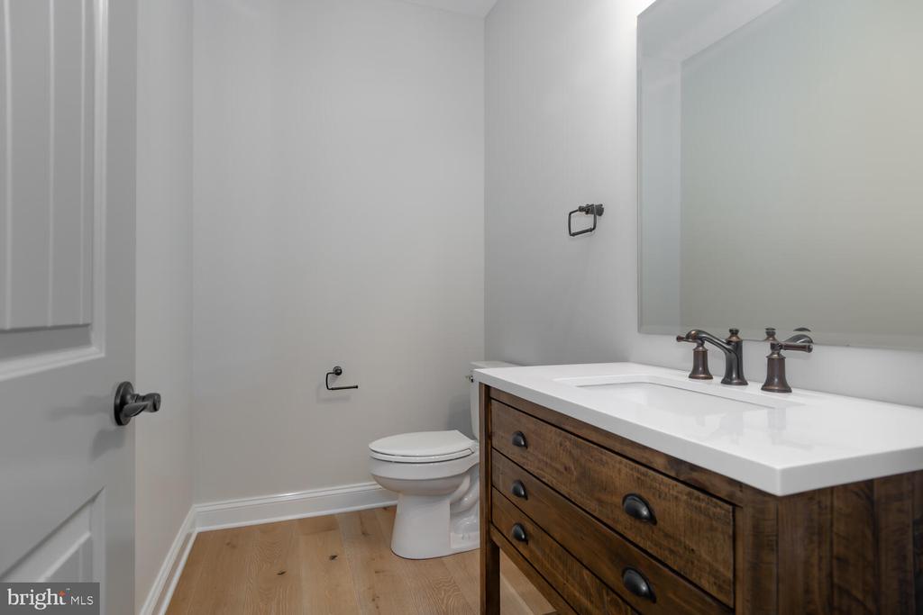 481 EAGLE MANOR ( LOT 16) DRIVE
