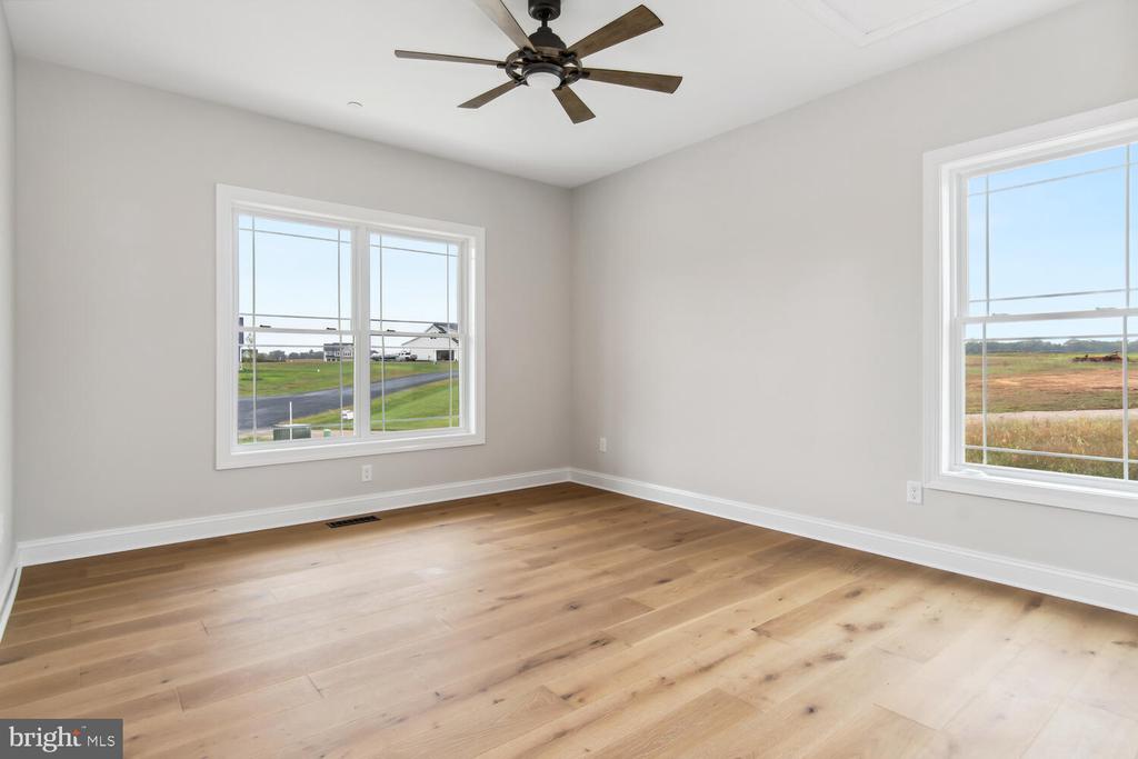 481 EAGLE MANOR ( LOT 16) DRIVE